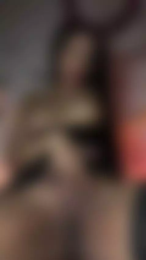 I need to be pinned down and fucked senseless until I’m shak... by suziestone