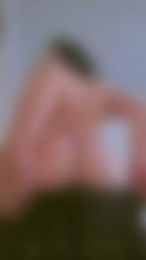 Take off my skirt!✨ by deygomez