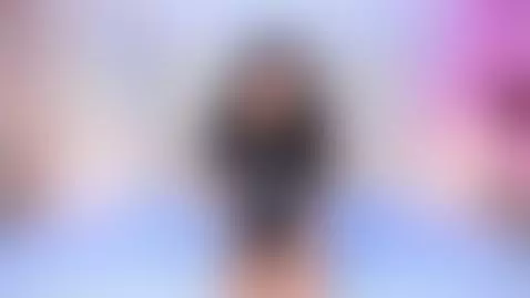 come and give me a big cock in my tight ass  🥵🥵 by fallonvelvet