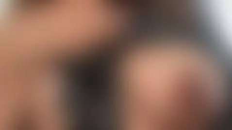 te gustaria chuparme las tetas? by goddessakisha