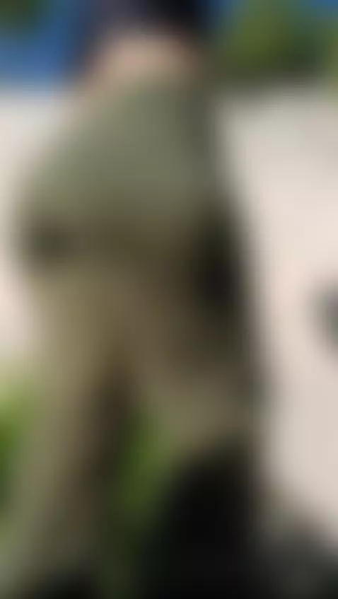 This hottie is looking for someone to spend a very hot night... by musasecretaof