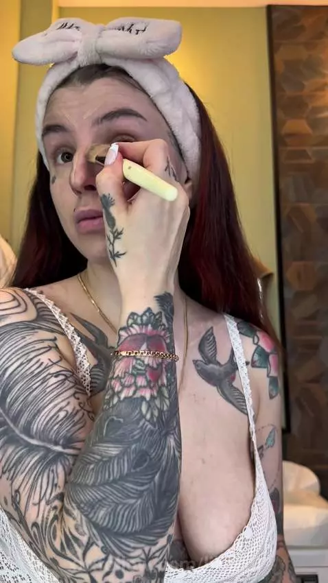 subscribe my instagram too🥰 by lilydxll