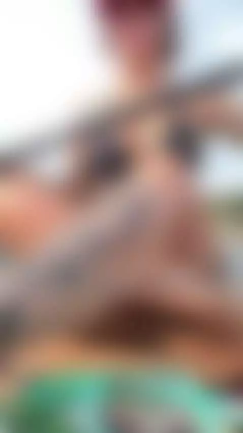 subscribe instagram🥰 by lilydxll