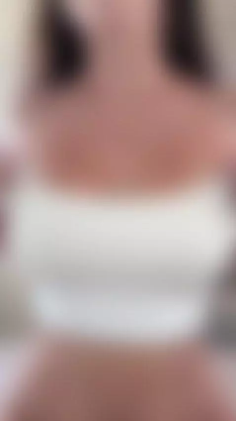BBY^Come get more on OF💋
https://onlyfans.com/cutiee_jessy/t... by beautifuljessy