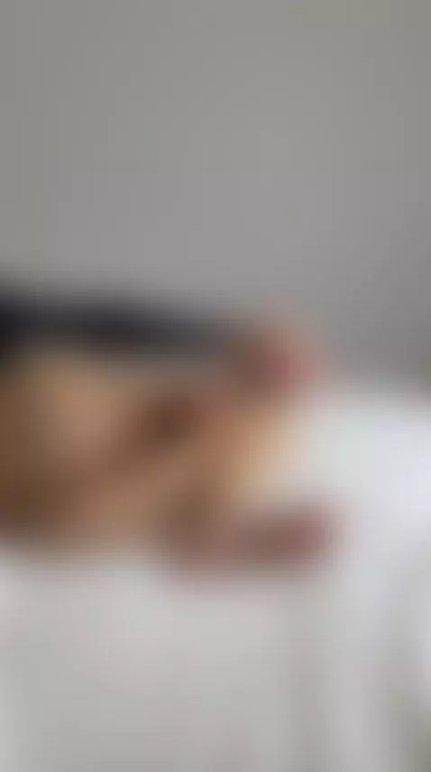 Feet 10/10, pussy 11/10 😈 OF by bellahex