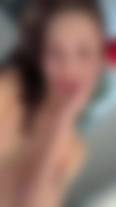 Slim-curvy dream with pussy deeper than the ocean 👅 Sub OF by bellahex