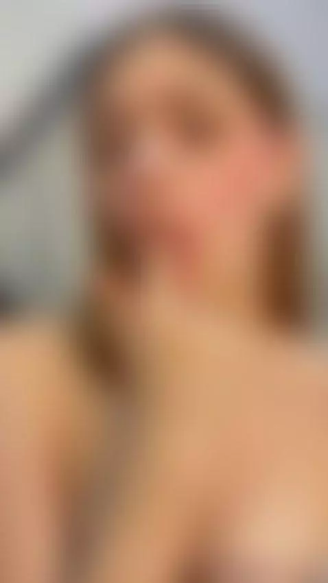 Did something get hard between your legs?🔥 by ariawills