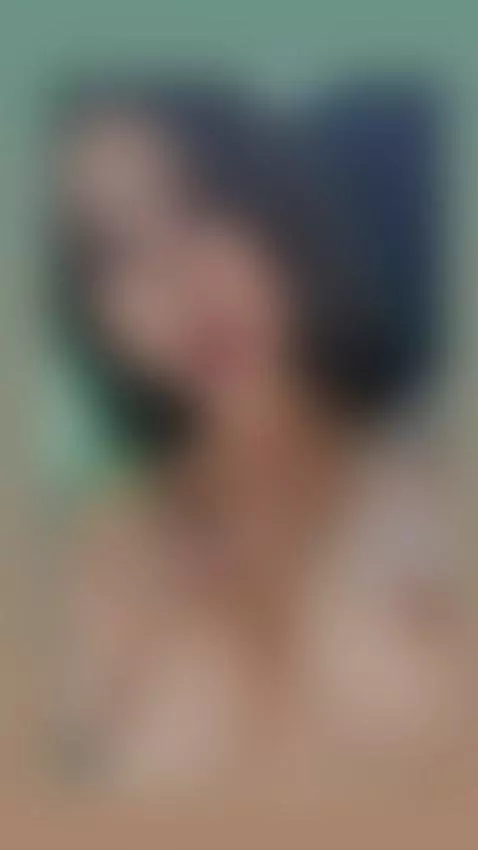 Very hot 🔥 by milu-balmer