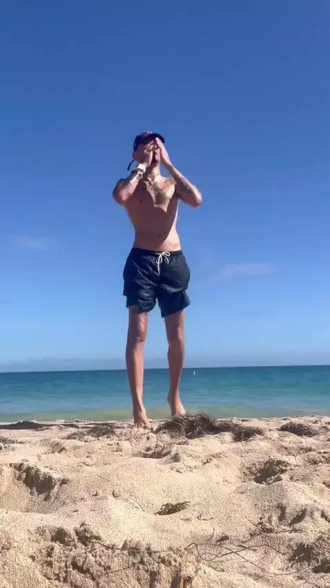 weltita🌴 by jhayzpr