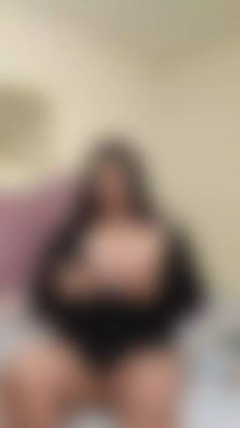 back for you sweet tender and very seductive  online by jade-zayn