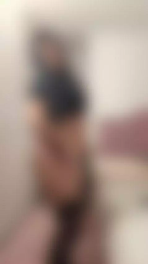 mature latina ready to enjoy online tonight kisses by jade-zayn