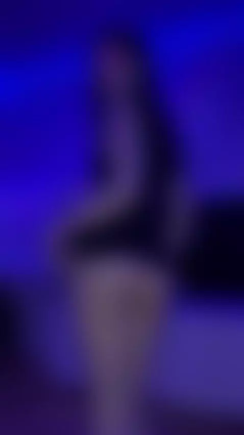 I start slow… but end up riding like I can’t stop 😮‍💨🔥 by sarahnash