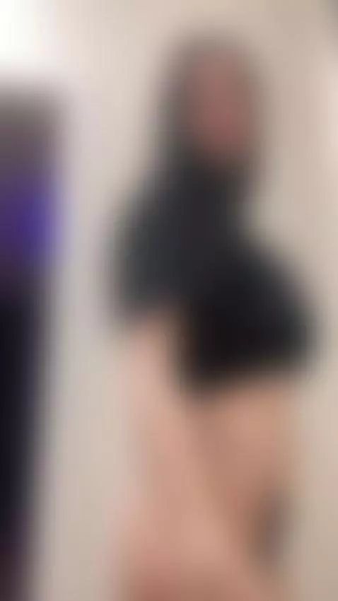 My panties don’t stand a chance tonight 😳💧 by sarahnash