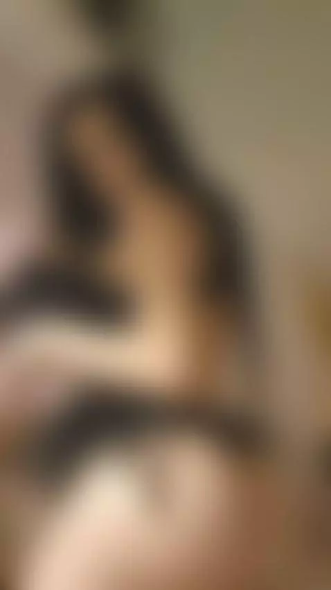 Your goddess is online by valeria-jade