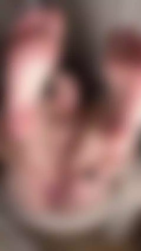 Chubby, natural, and proudly slutty 🍑 See all of my pink per... by marinettevip