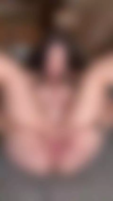 There's nothing more intimate than watching my big pussy lip... by marinettevip