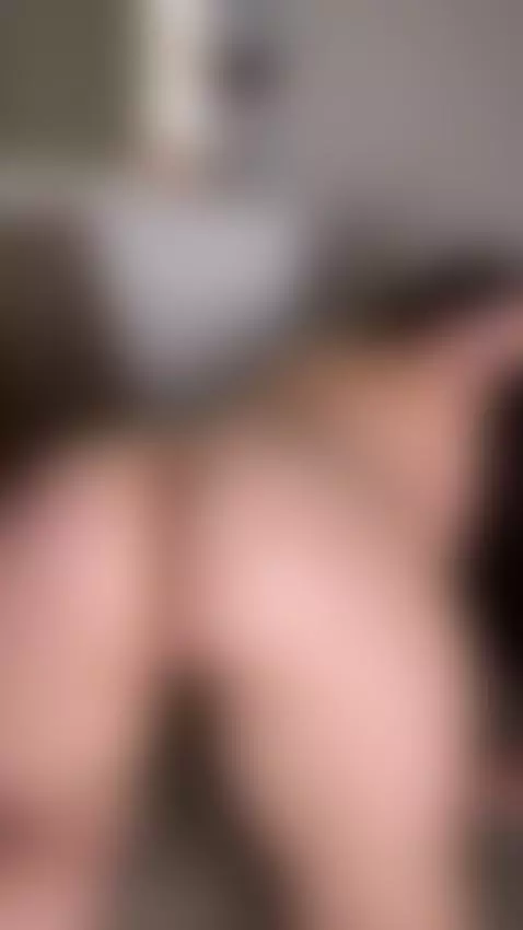 All Curves, Cum on my fat ass 😈 The full show is on my OF 🎭 by marinettevip