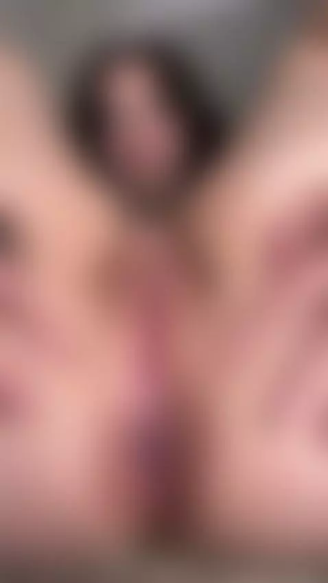 Pink little hole in the middle of this massive PAWG 😈 OnlyFa... by marinettevip