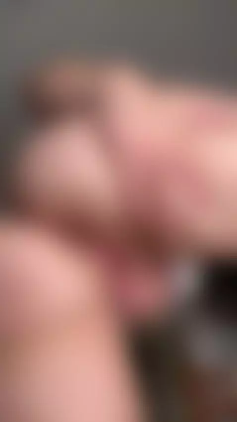 Thick PAWG booty hiding the pinkest little star 😈 Join OF by marinettevip