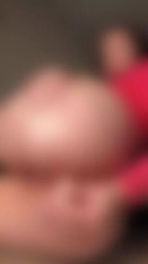 Spreading my wet asshole with wet dildo … full version OF 🔥 ... by marinettevip