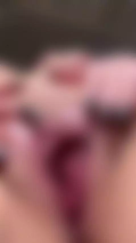 Showing off my wet pussy. Sub OF by marinettevip