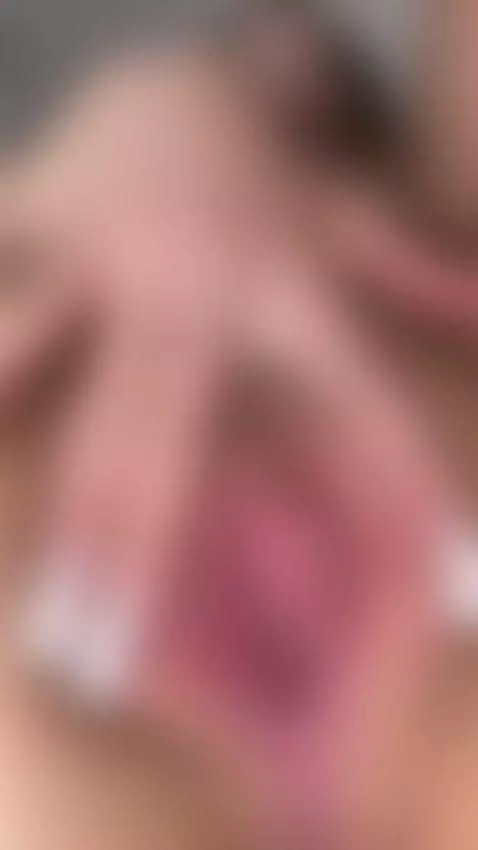 Brunette beauty with juicy pussy spread for you. OnlyFans ex... by marinettevip