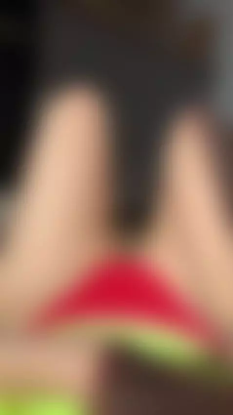Late night and bored so i’m teasing my pussy. Sub OF by marinettevip