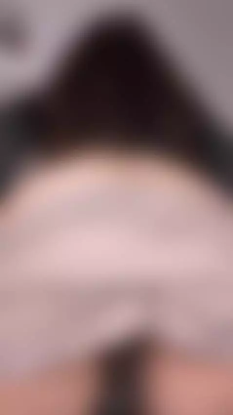 Spreading my big sexy ass for the camera. Sub OF by marinettevip