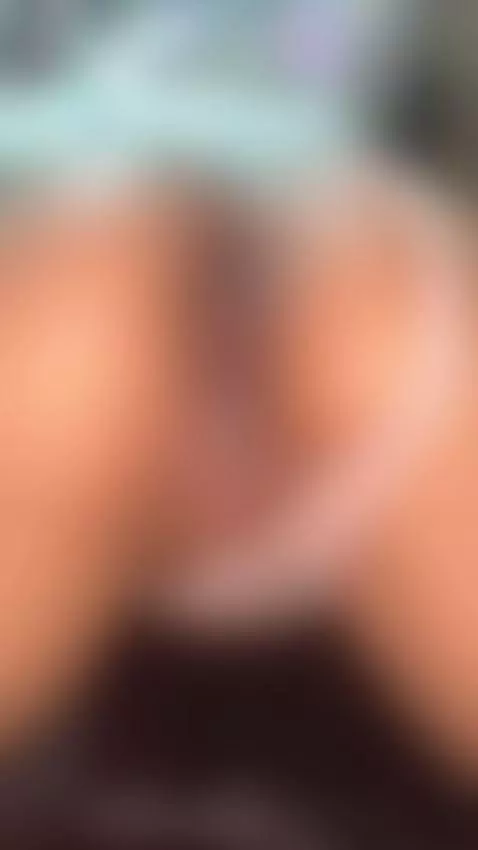 mi vecino entro por mi ventana y me dejo llena de leche 🥵 by vanesa69