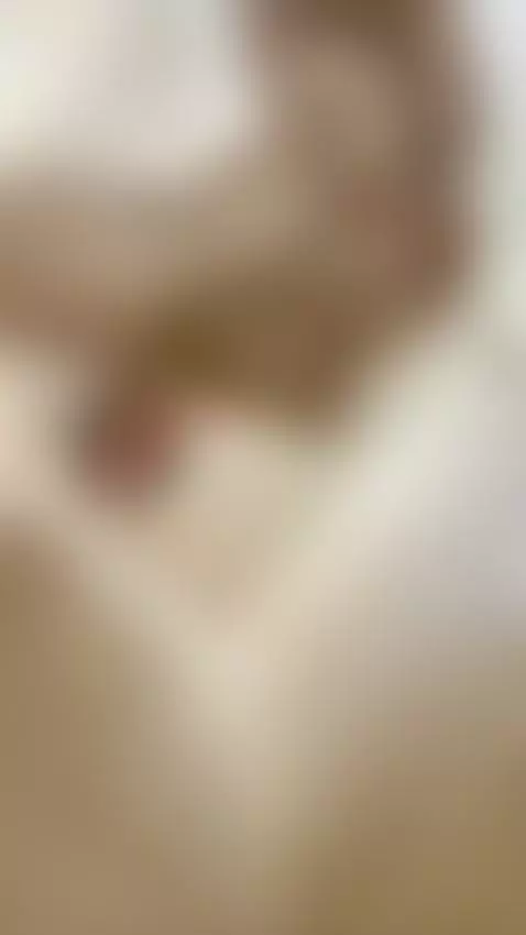 Qué calorcito… y ya gotea 💋 by nanirosse69