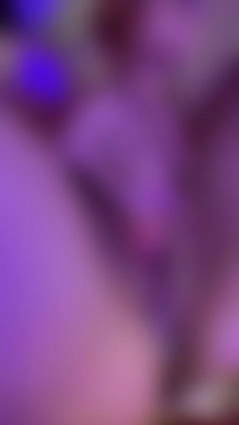 Guess what color I’m wearing today 😘 by nanirosse69