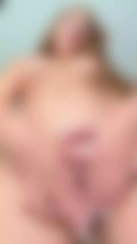 My sexy pussylips by lolabloom19