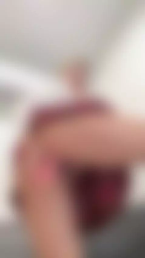 Dildo fuck by lolabloom19