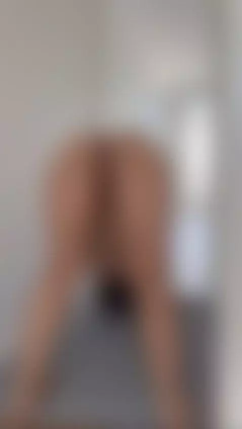 nude yoga by mila-luxe