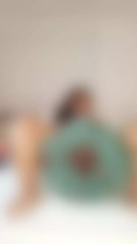 Your favorite Christmas gift 🥵 by selenegibson