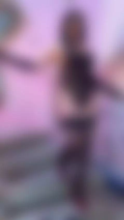 ✨ Live, don't be shy. by carolineemuller