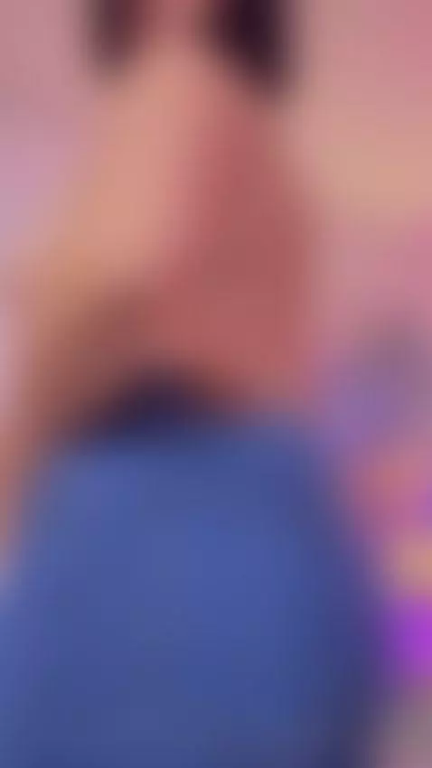 I leave you this... so you can think of me 💦 by carolineemuller