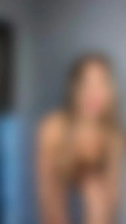 I’ll be waiting for your message on OnlyFans 💌 by christinaavip