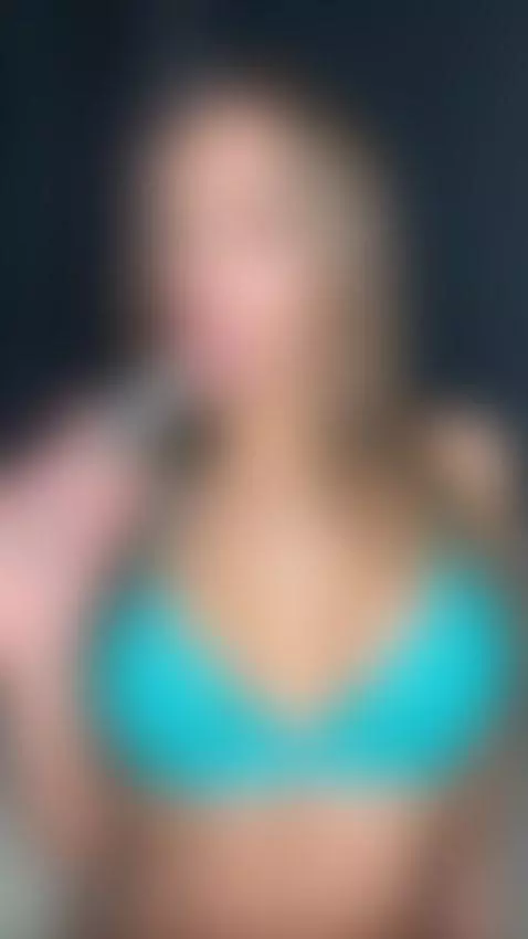 Come talk to the real me on OnlyFans 😈 by christinaavip