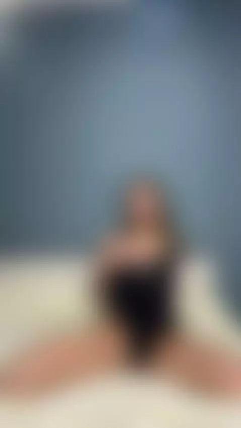 I love curious minds — message me 😘 by christinaavip