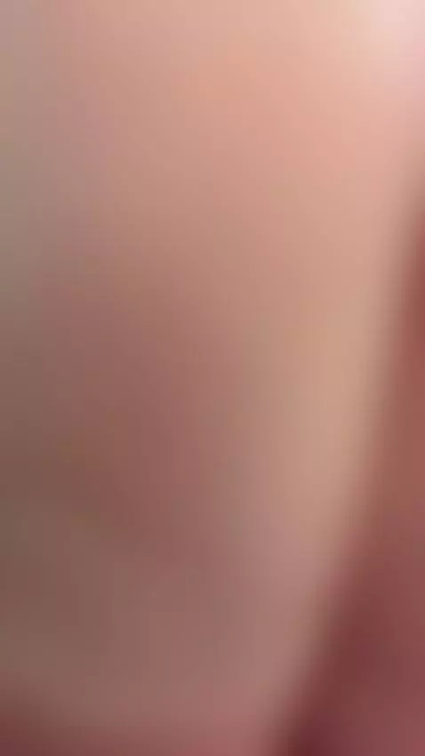 I love curious minds — message me 😘 by christinaavip