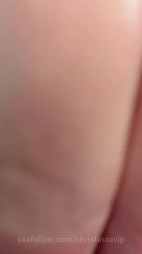 I love curious minds — message me 😘 by christinaavip