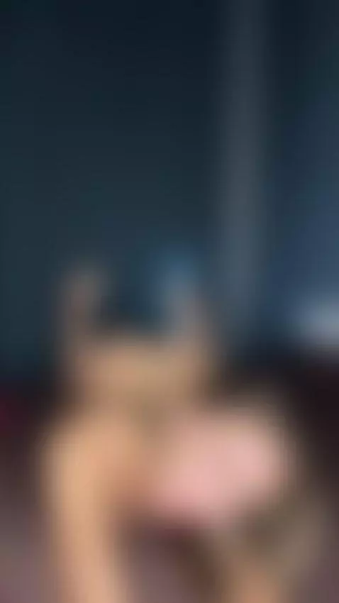 Come hang out with me on OnlyFans 😈 by christinaavip