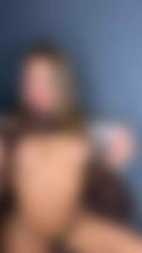 This link changes lives... or at least your night 😘 OnlyFans... by christinaavip