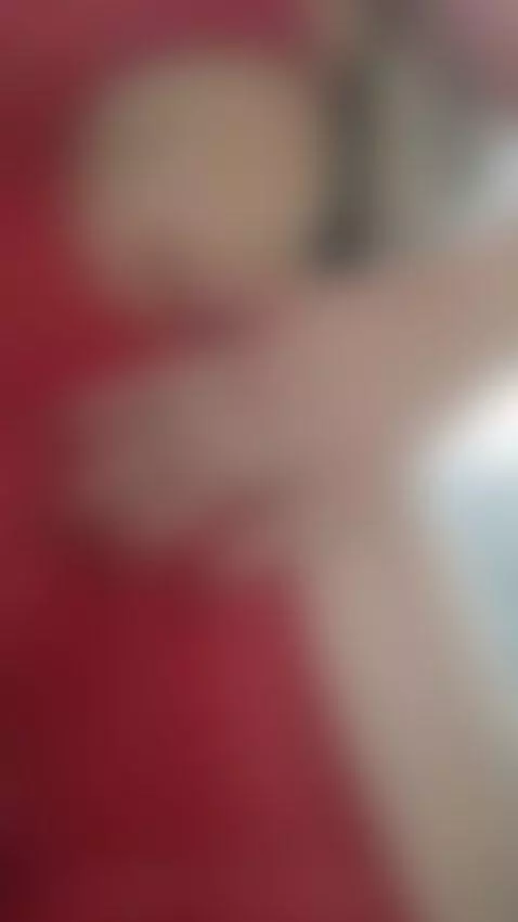 Today I am here so that you can give it to me without mercy. by dafneamaru