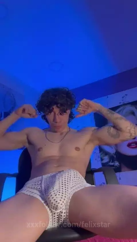 My body awaits you 😏🔥 by felixstar