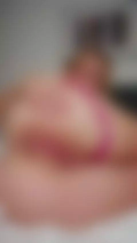 It's such a show when you watch me 😏 by marimoore-of