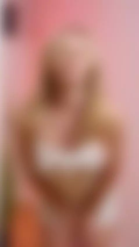 Some hints are best shown, not explained 😌💞 by marimoore-of