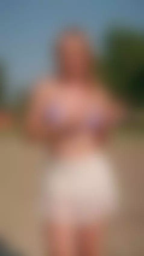 I know I make you blush, and I kinda like it 😚 by marimoore-of