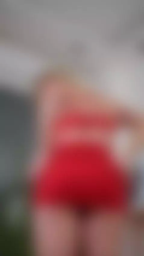 I'm petite and tight, but don't worry, I'll take you all in by marimoore-of